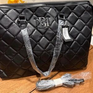 New Badgley Mischka 
Elegant Black Quilted  Bag awesome price 45 or B/O